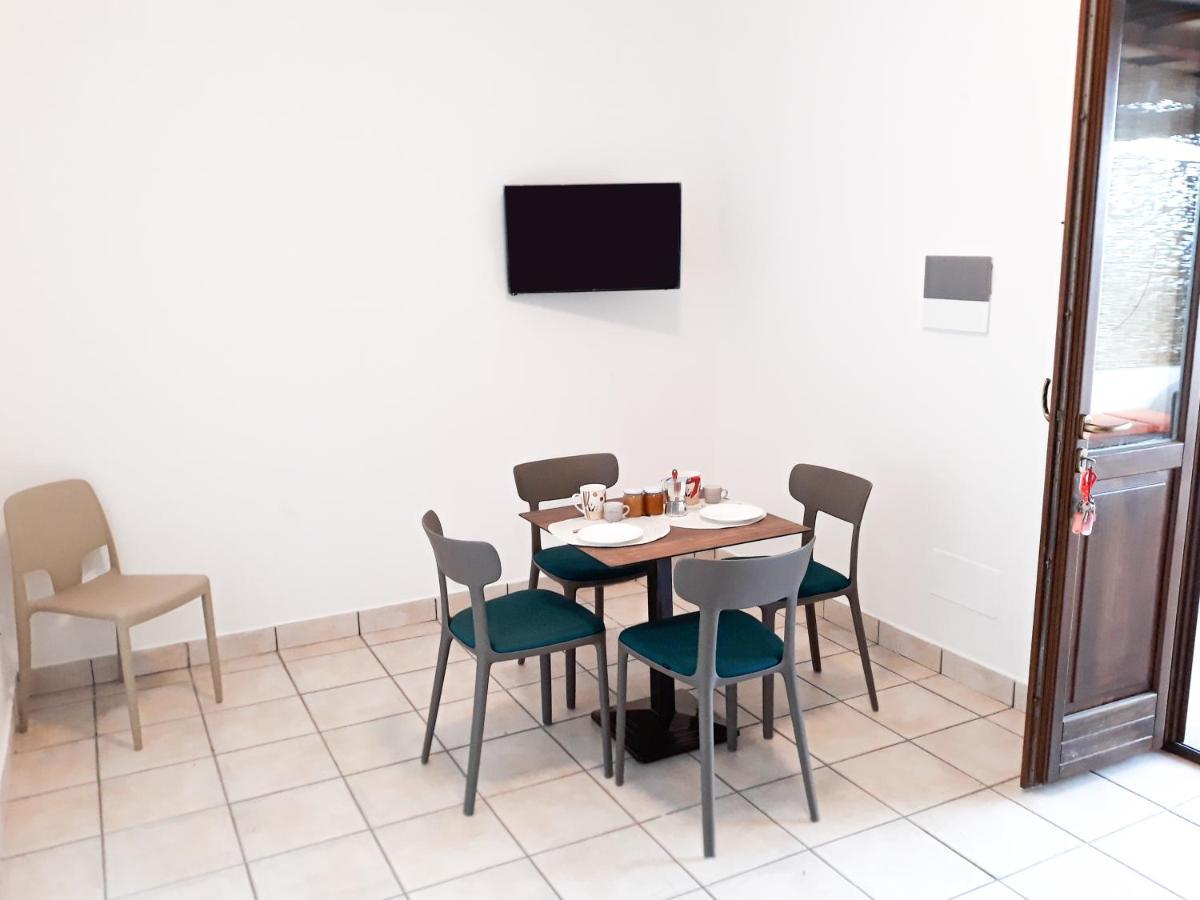 Pecorini Residence Gregory Filicudi מראה חיצוני תמונה