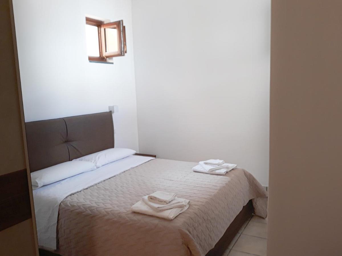 Pecorini Residence Gregory Filicudi מראה חיצוני תמונה