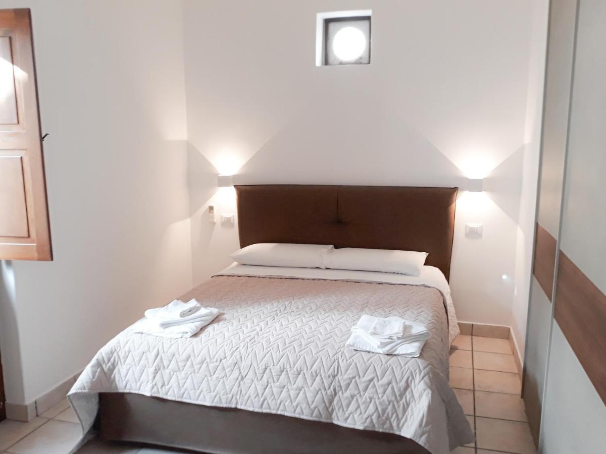 Pecorini Residence Gregory Filicudi מראה חיצוני תמונה