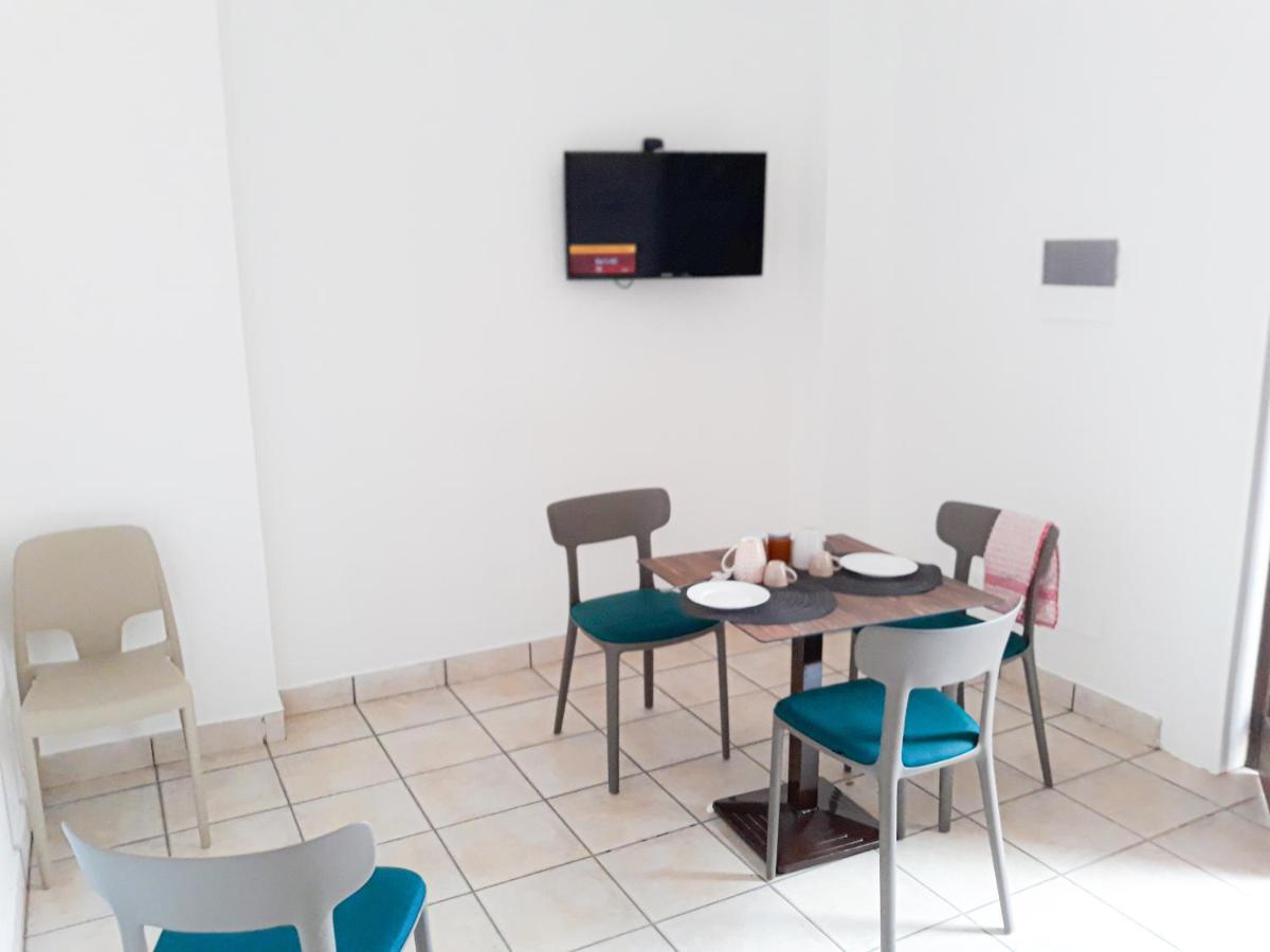 Pecorini Residence Gregory Filicudi מראה חיצוני תמונה