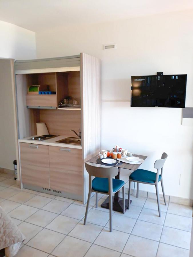 Pecorini Residence Gregory Filicudi מראה חיצוני תמונה